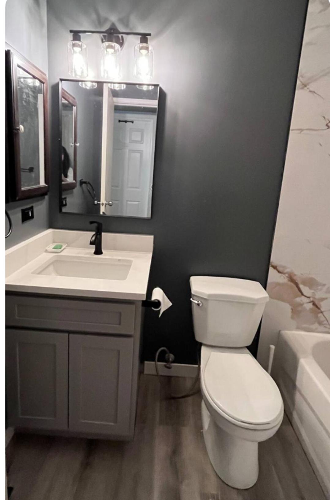 Gorgeous House&30 Second Bus Station Close C-Train& Free Parking Κάλγκαρι Εξωτερικό φωτογραφία